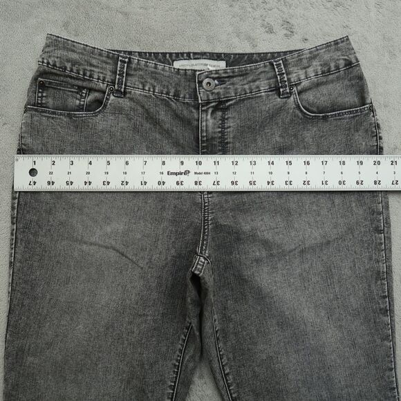 Chico's Platinum Jeans Womens US-12S Gray Mid-Rise Straight Slim Leg 29" Inseam - Picture 5 of 13